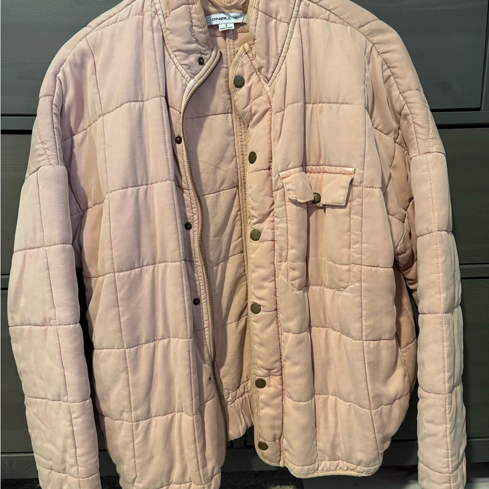 O’Neill Women’s Light Pink Quilted Puffer Jacket